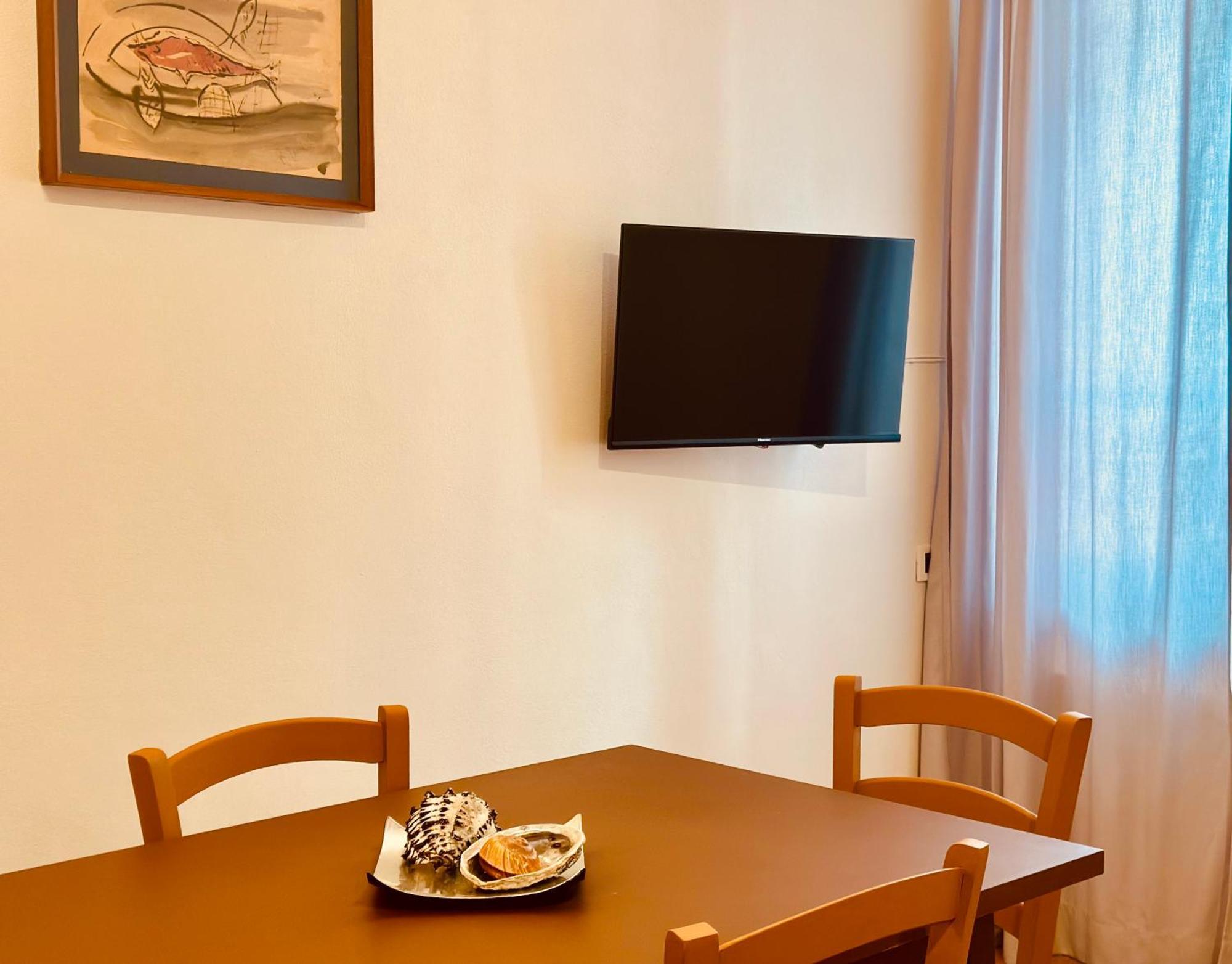Residence Internazionale 彼得拉桑塔 外观 照片
