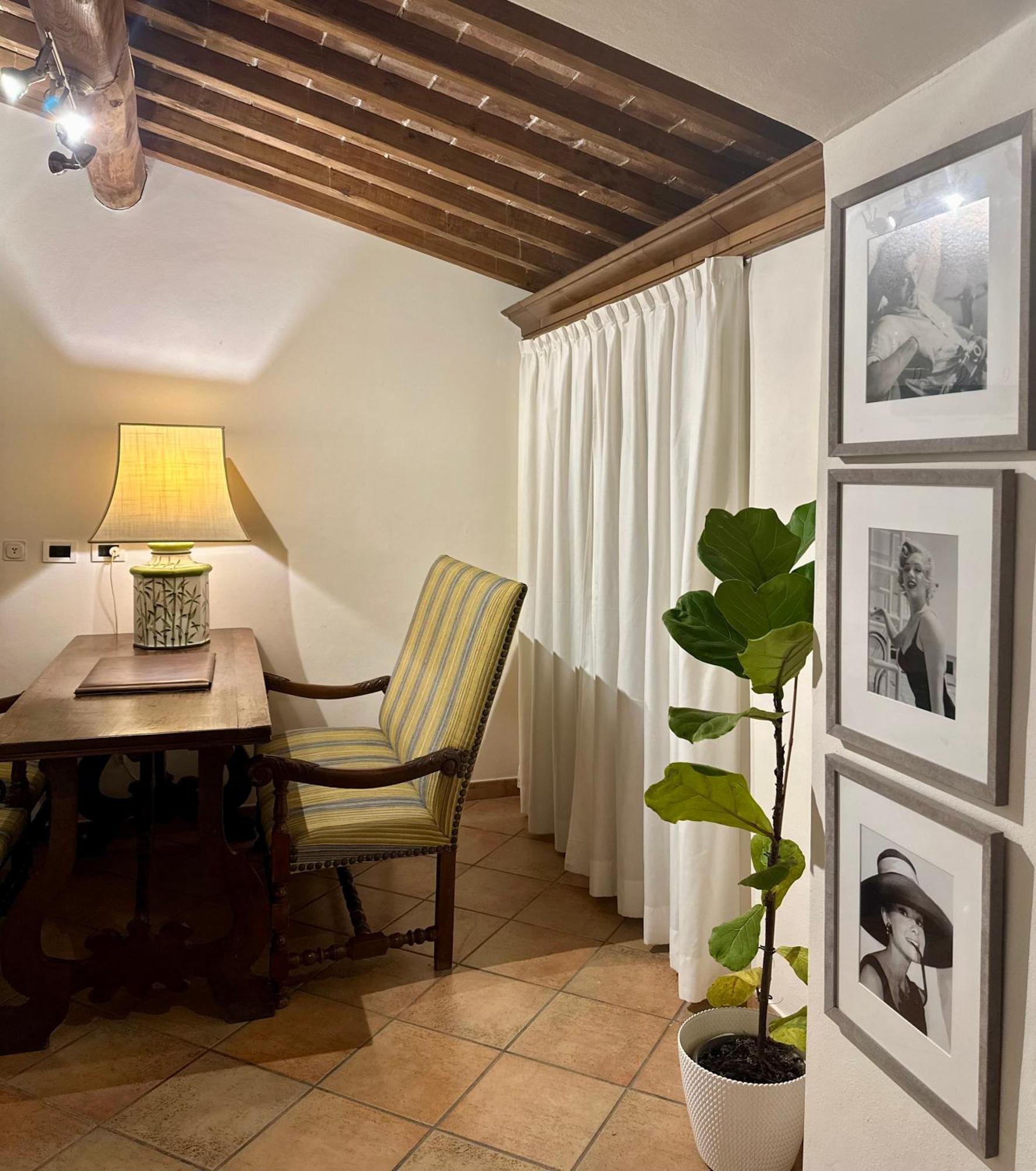 Residence Internazionale 彼得拉桑塔 外观 照片